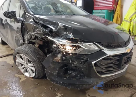 2019 Chevrolet Cruze Lt z USA, uszkodzony, nr VIN 1G1BE5SM7K7138810